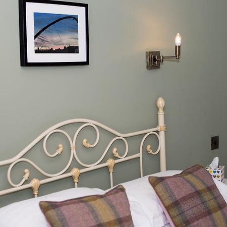 The Pack Horse Inn Chathill Bagian luar foto