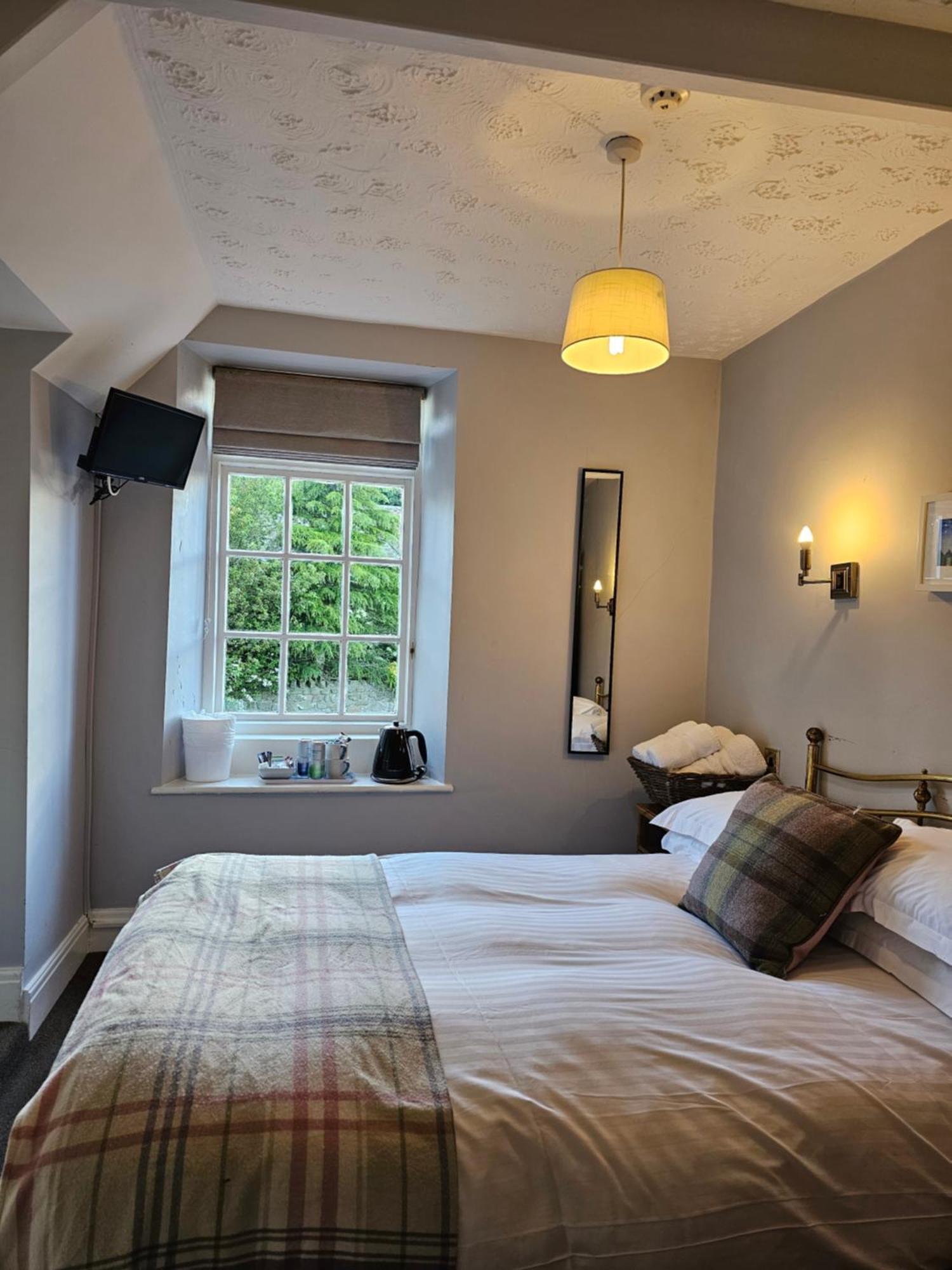 The Pack Horse Inn Chathill Bagian luar foto