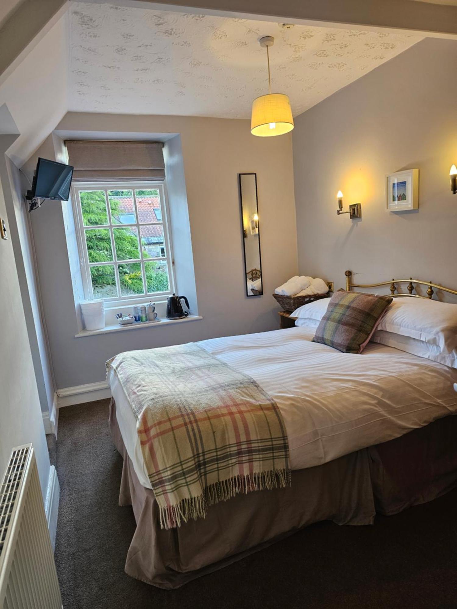 The Pack Horse Inn Chathill Bagian luar foto