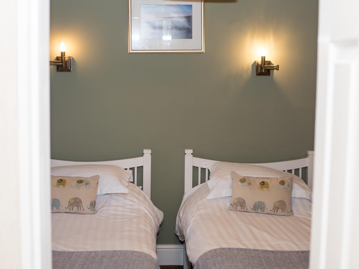 The Pack Horse Inn Chathill Bagian luar foto